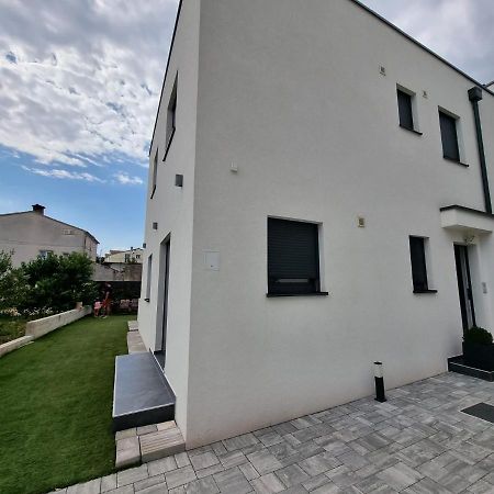 Holiday House Gavran Vodice Luaran gambar