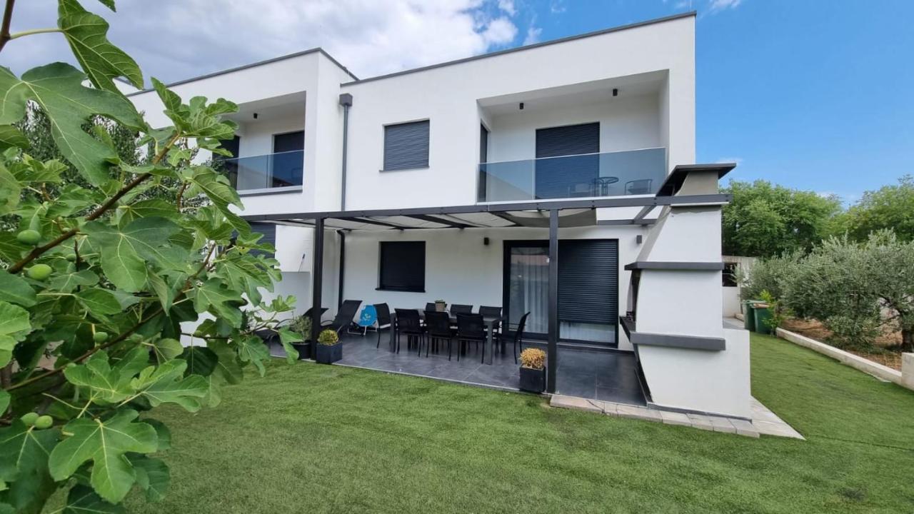 Holiday House Gavran Vodice Luaran gambar