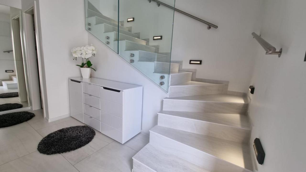Holiday House Gavran Vodice Luaran gambar